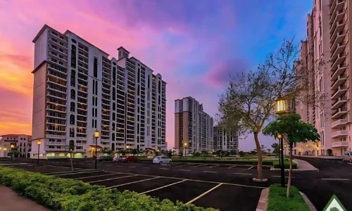 DLF New Town Heights